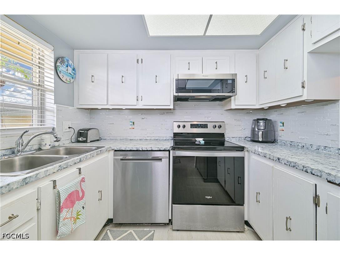 351 Charlemagne Boulevard #105A Naples FL 34112 2026031541 image15