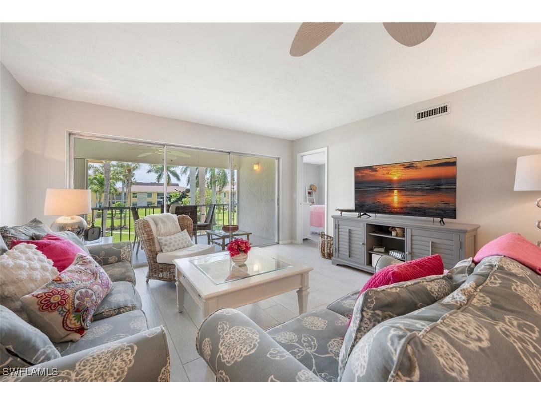 351 Charlemagne Boulevard #207C Naples FL 34112 224094675 image1