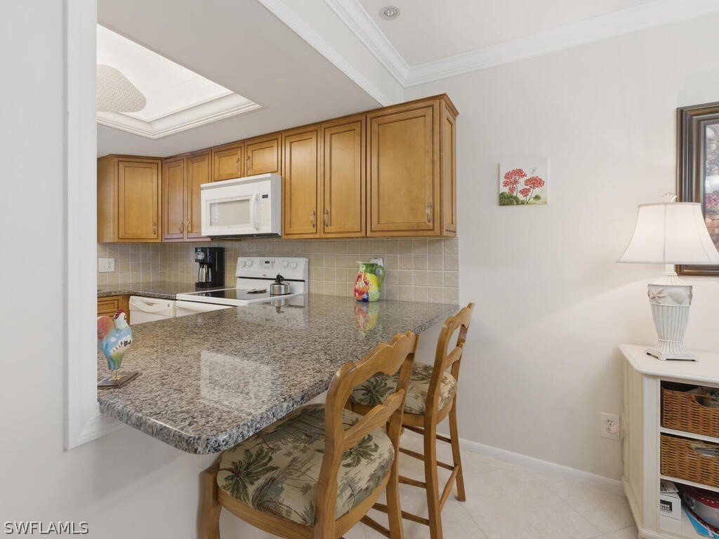 351 Charlemagne Boulevard #B208 Naples FL 34112 226010936 image10