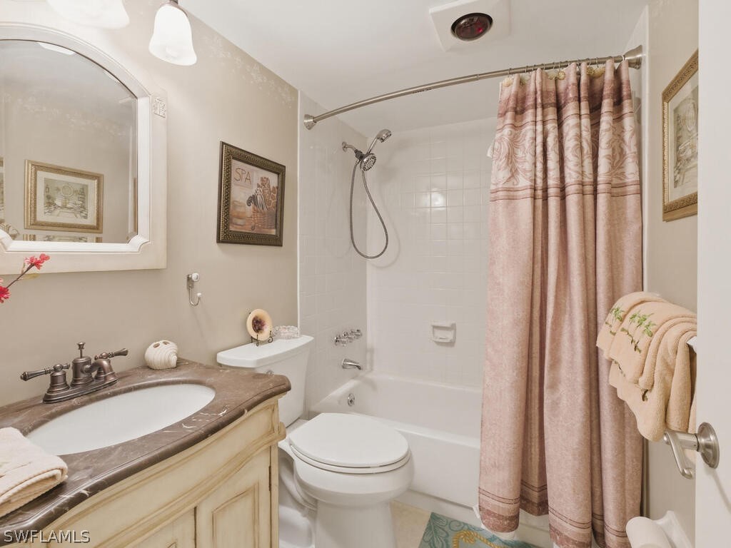 351 Charlemagne Boulevard #B208 Naples FL 34112 226010936 image21
