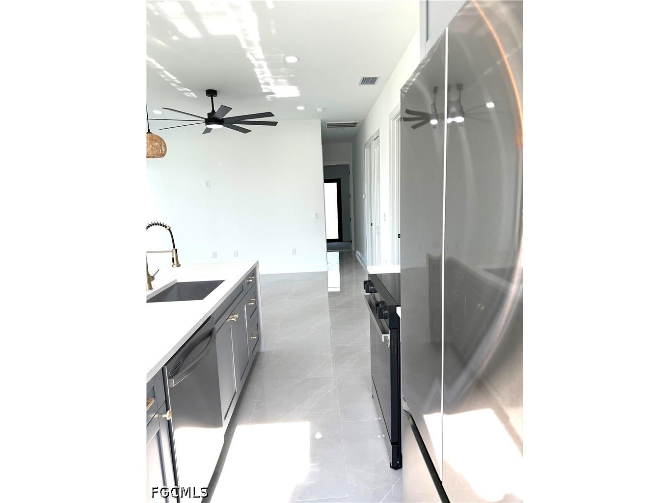 351 Pomona Street Lehigh Acres FL 33974 2026022506 image6