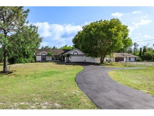 3510 29th Avenue NE Naples FL 34120 224036507 image1