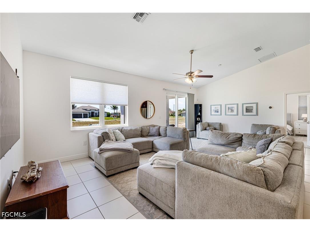 3510 NW 41st Place Cape Coral FL 33993 2026019031 image4