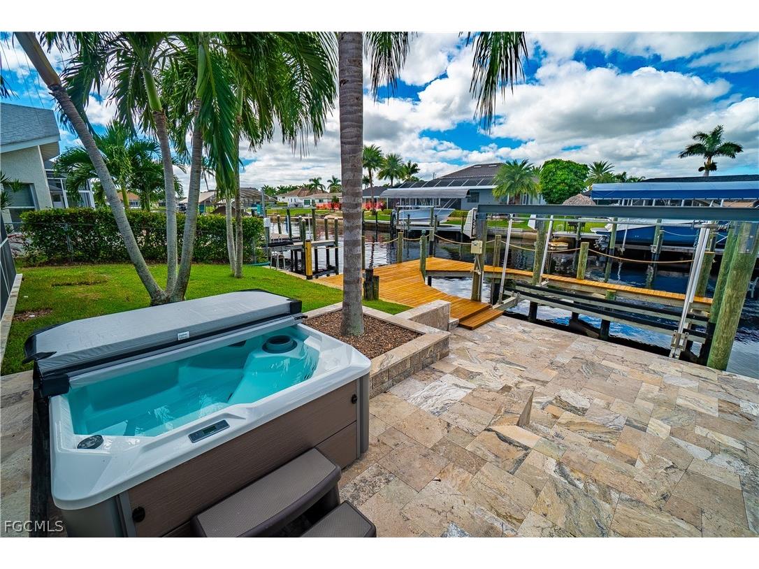 3510 SE 19th Place Cape Coral FL 33904 2026011605 image13