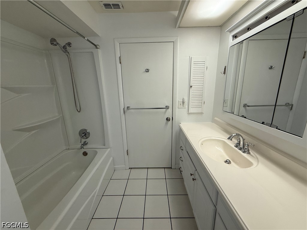 3510 SE 2nd Avenue Cape Coral FL 33904 2026026141 image11