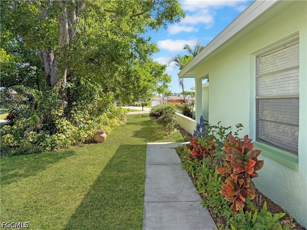3510 SE 2nd Avenue Cape Coral FL 33904 2026026141 image3