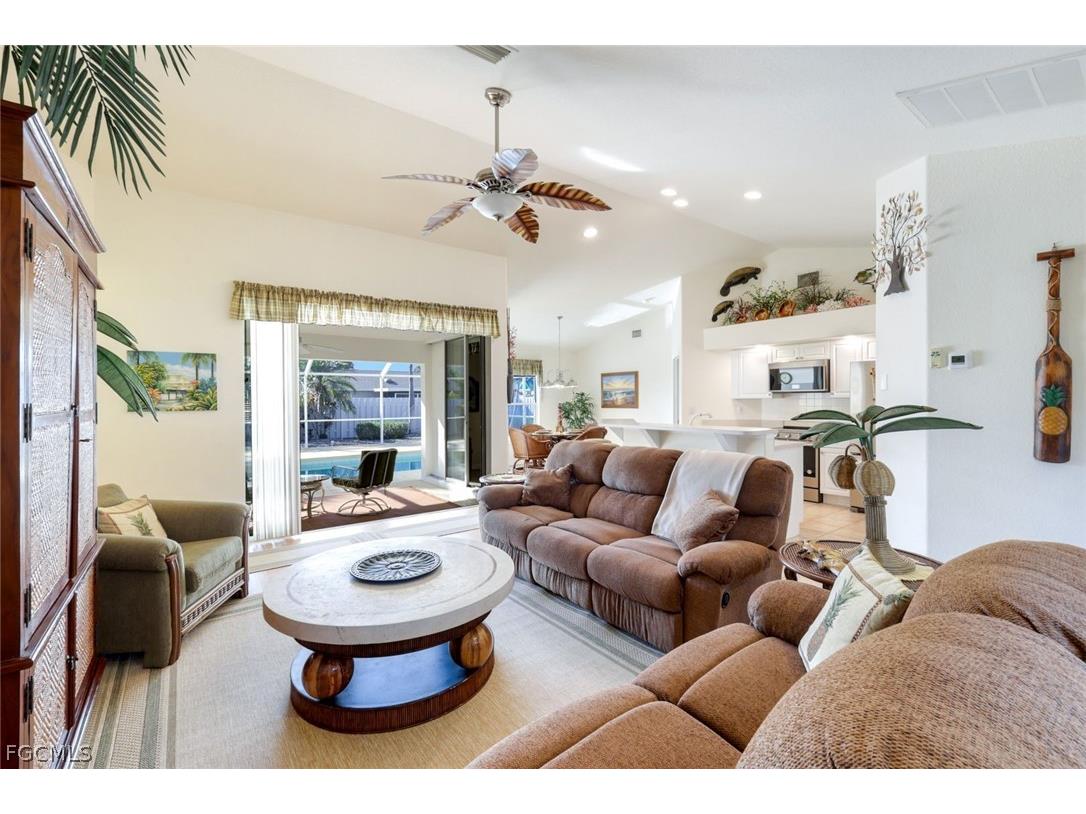 3510 SE 5th Place Cape Coral FL 33904 2026012601 image4