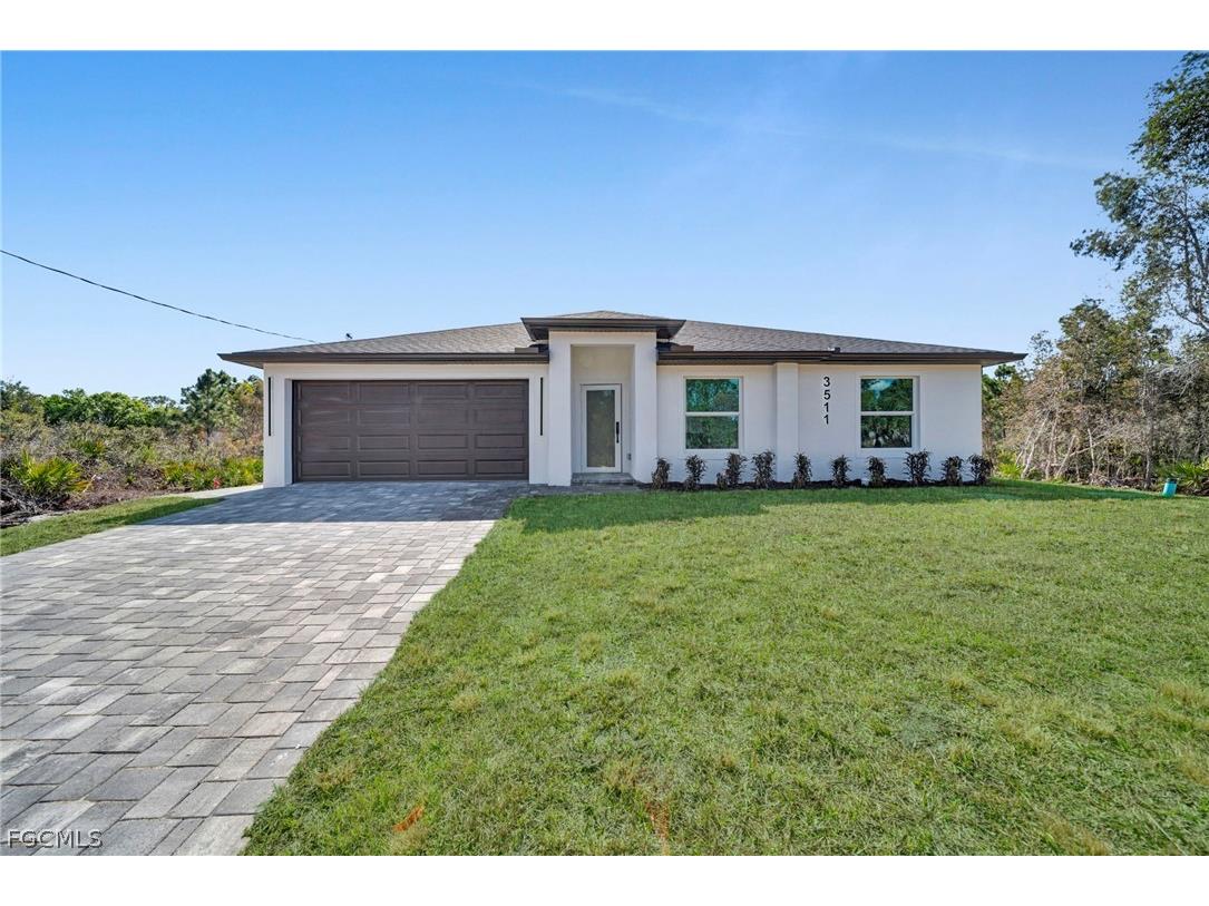 3511 57th Street W Lehigh Acres FL 33971 2026008571 image1