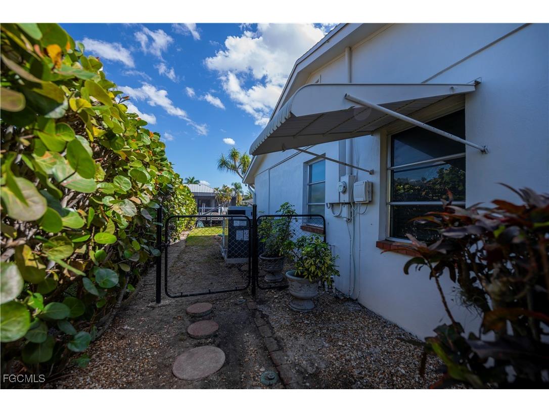 3511 SE 18th Place Cape Coral FL 33904 2026005767 image43