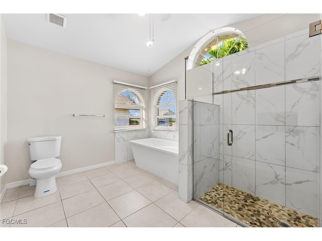 3511 SW 5th Place Cape Coral FL 33914 2025022418 image24