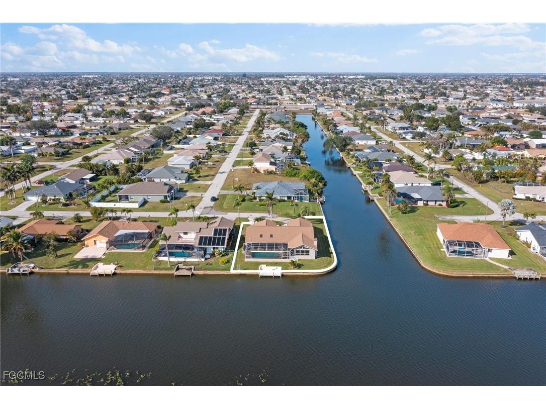 3511 SW 5th Place Cape Coral FL 33914 2025022418 image37