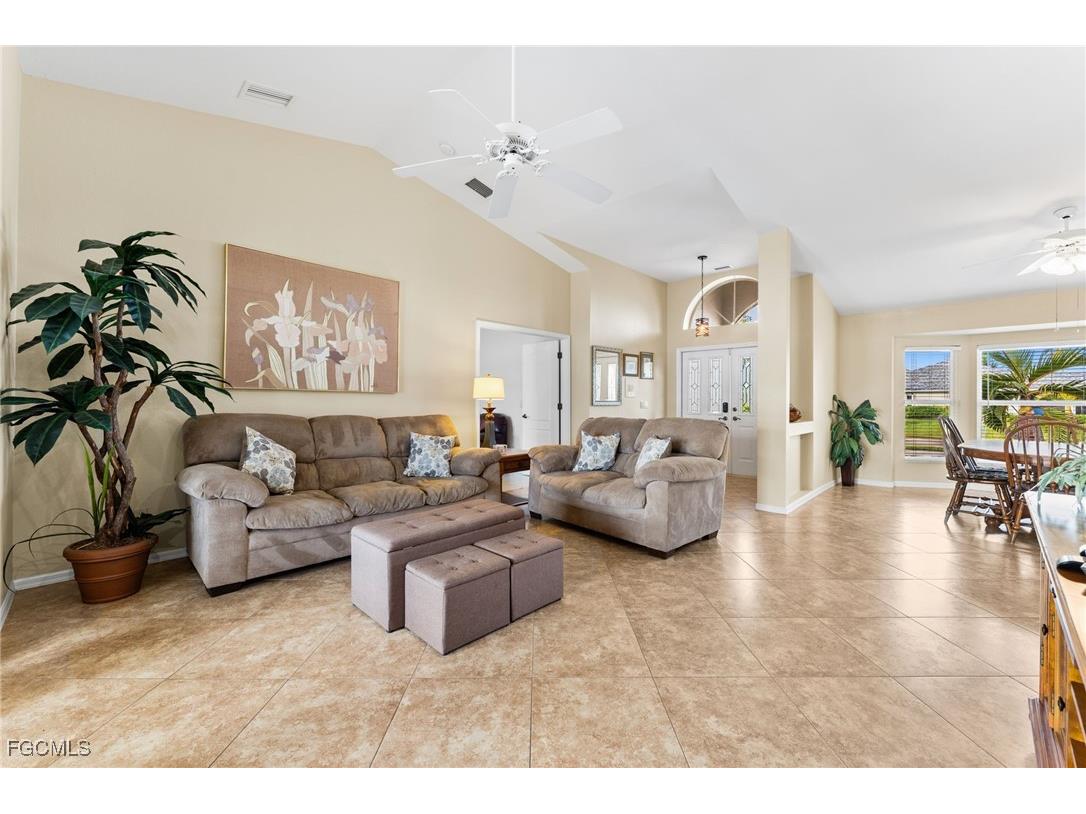 3511 SW 5th Place Cape Coral FL 33914 2025022418 image4