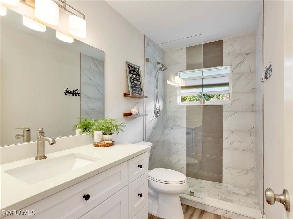 3511 Santiago Way Naples FL 34105 225074584 image22