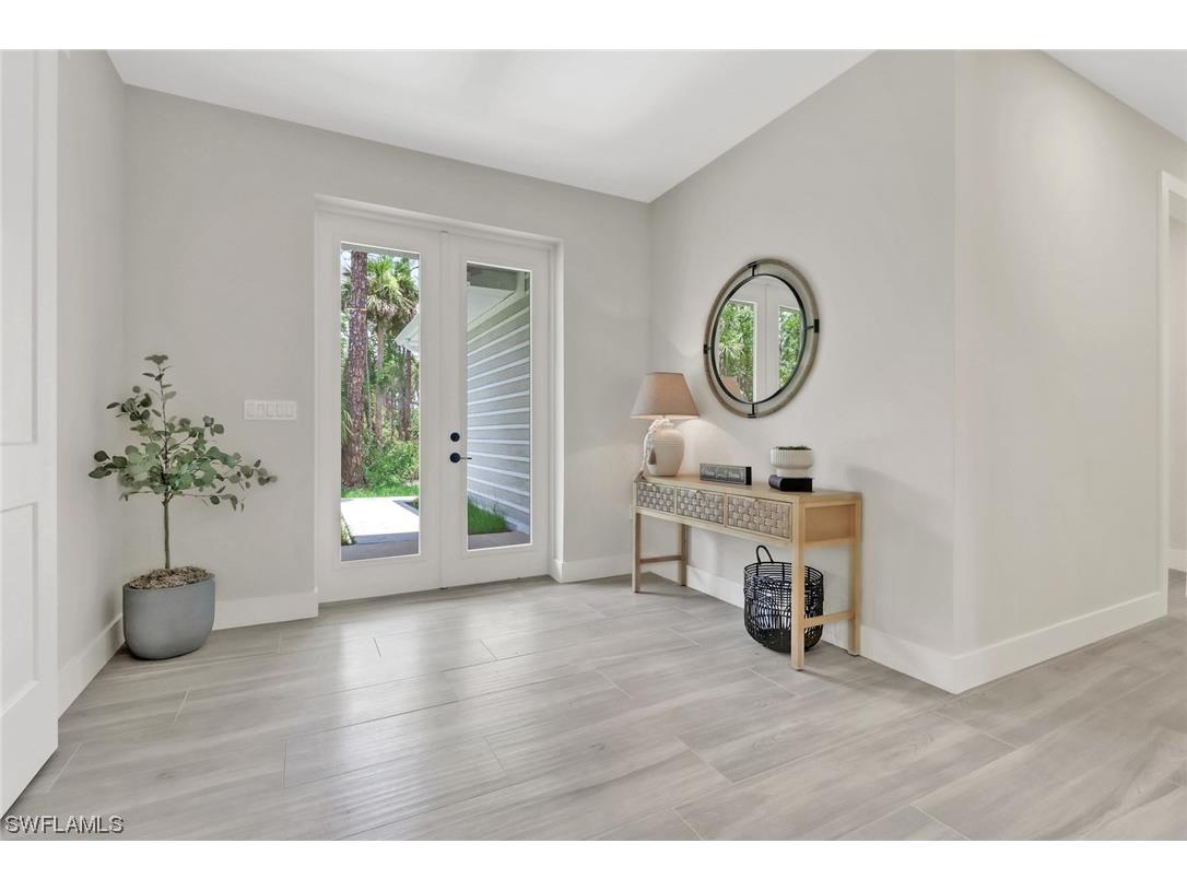 3512 16th Avenue NE Naples FL 34120 223049716 image1