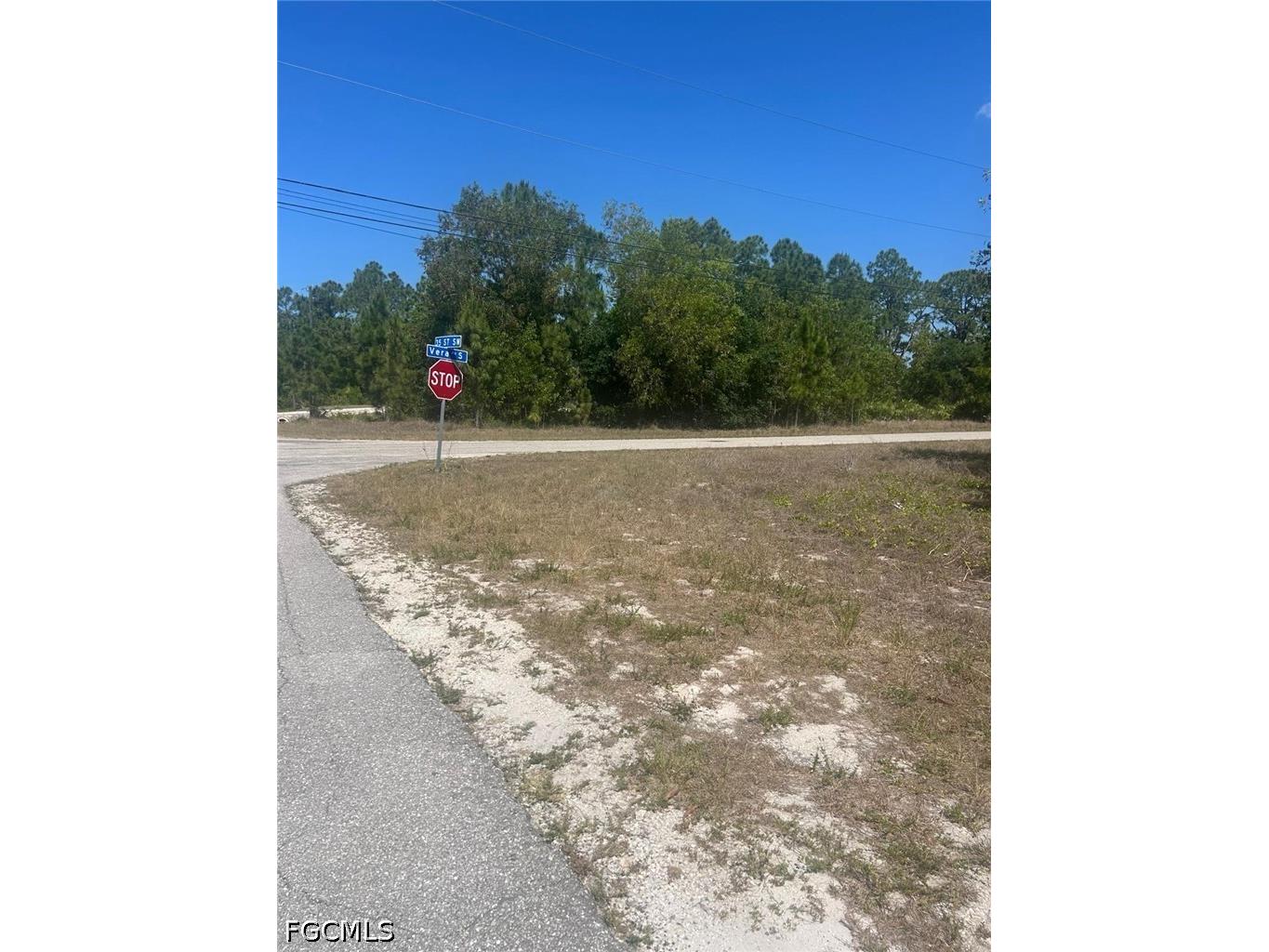 3512 35th Street SW Lehigh Acres FL 33976 2026020139 image1