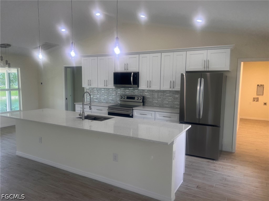 3512 NE 17th Place Cape Coral FL 33909 2026026570 image2