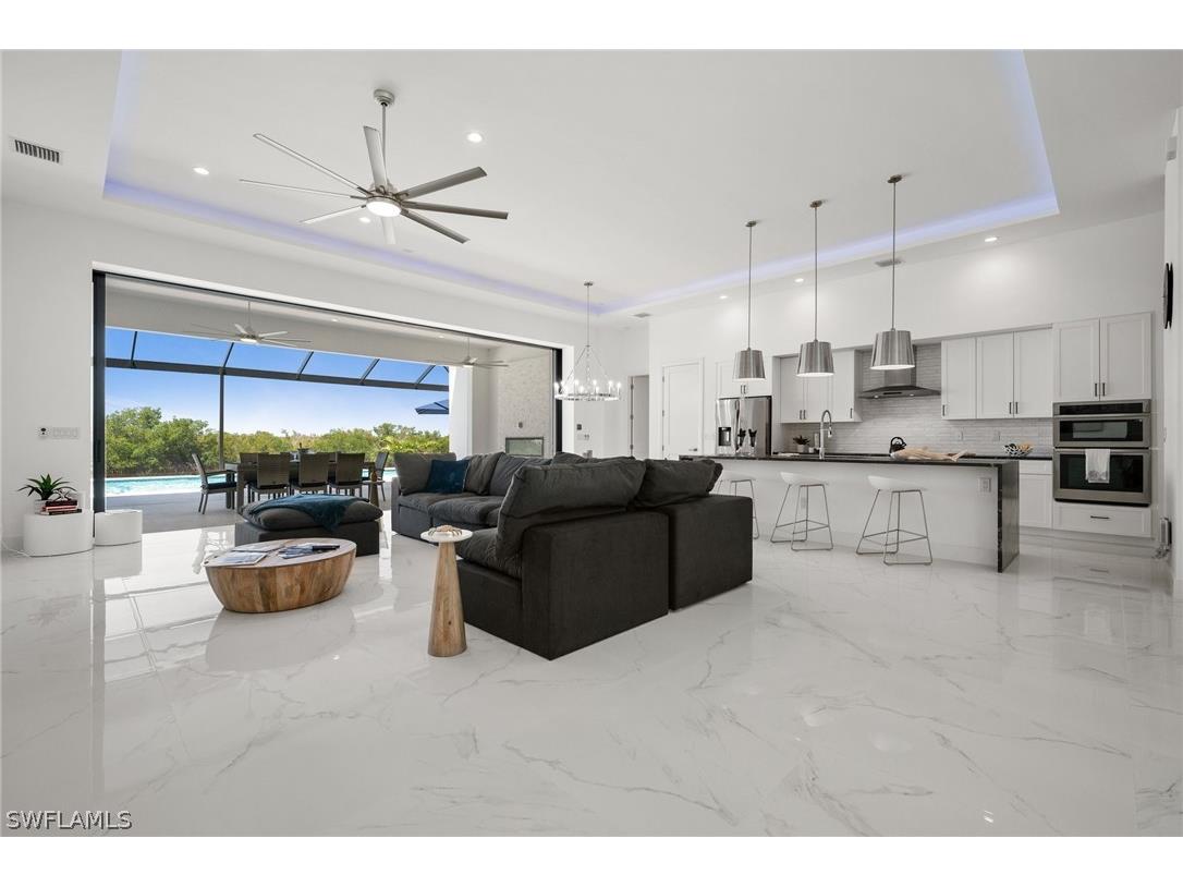 3512 Surfside Boulevard Cape Coral FL 33914 226006507 image18