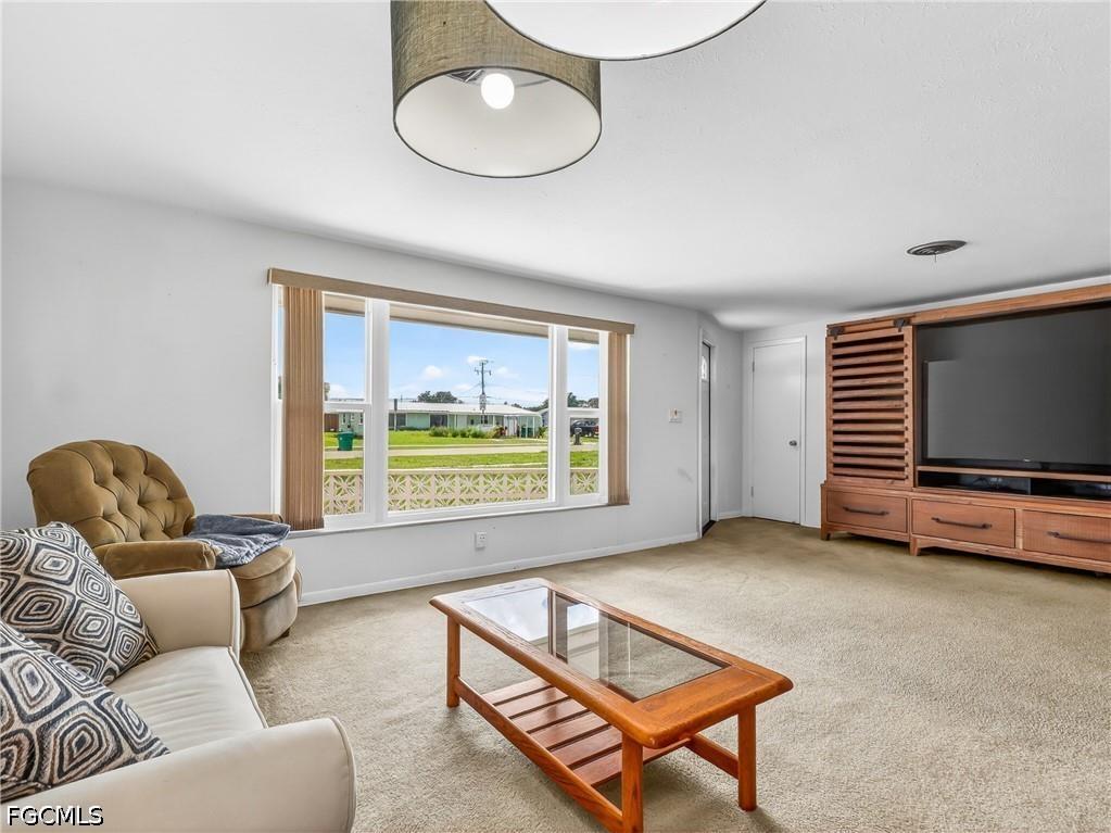 3513 Harbor Boulevard Port Charlotte FL 33952 2026017912 image10