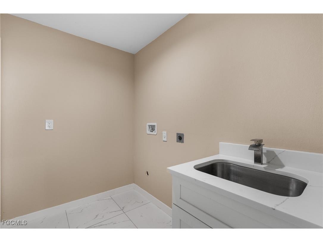 3513 NE 17th Place Cape Coral FL 33909 2026003264 image29