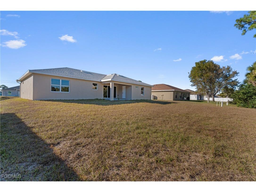 3513 NE 17th Place Cape Coral FL 33909 2026003264 image33
