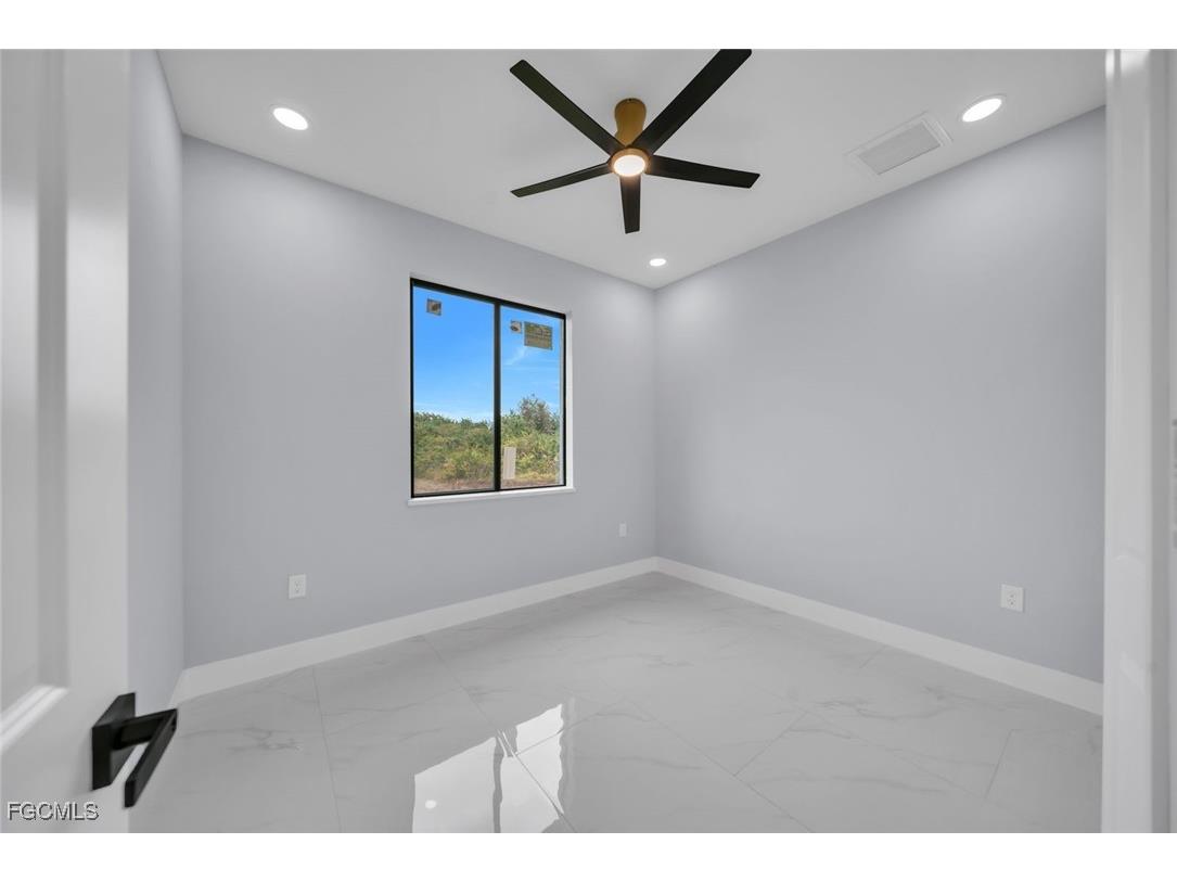 3514 2nd Street SW Lehigh Acres FL 33976 2025016058 image20