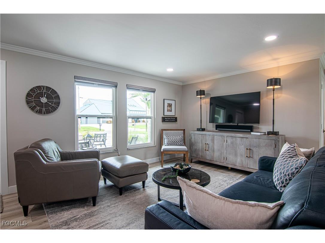 3514 SE 22nd Place Cape Coral FL 33904 2025008073 image4