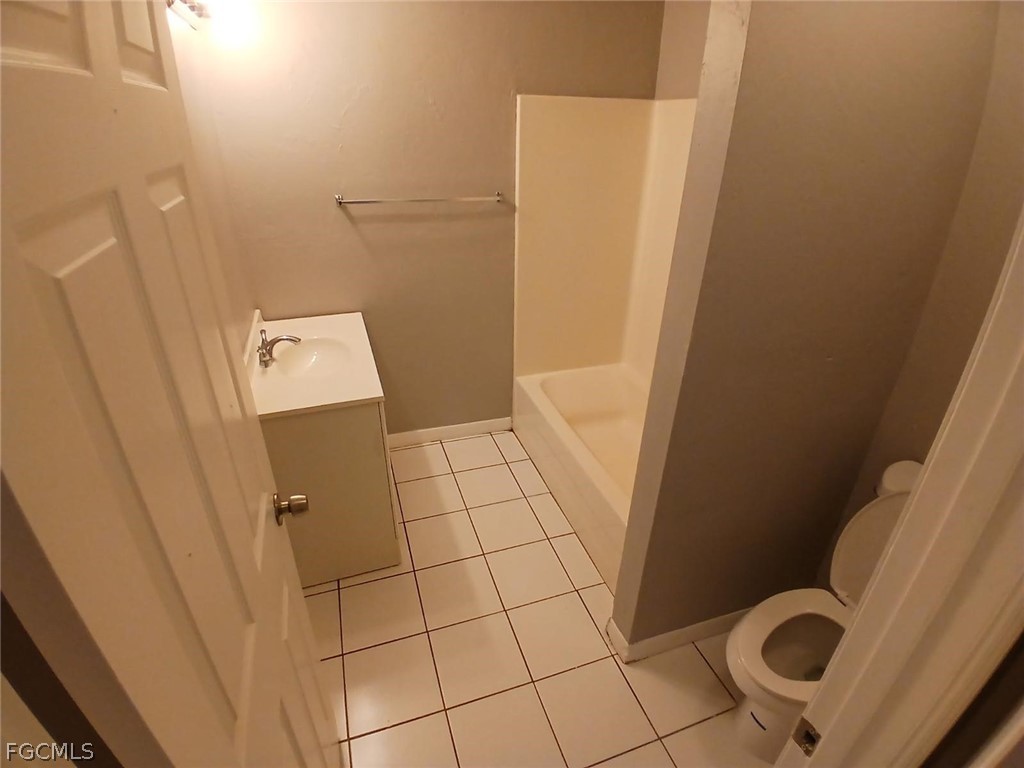 3516 Dora Street Fort Myers FL 33916 2026012266 image13