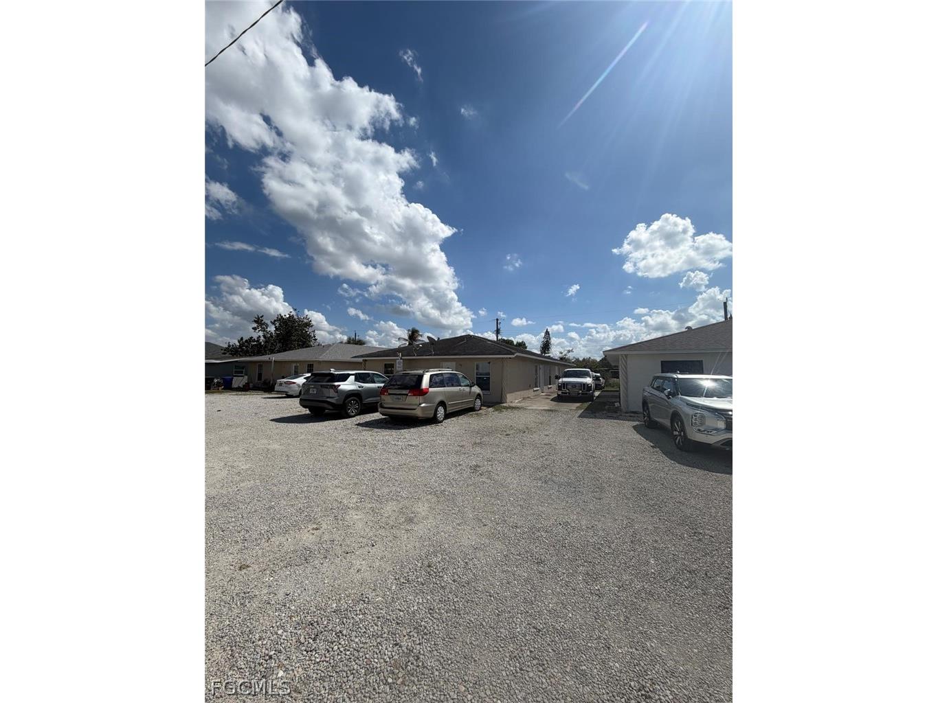 3516 Dora Street Fort Myers FL 33916 2026012266 image2