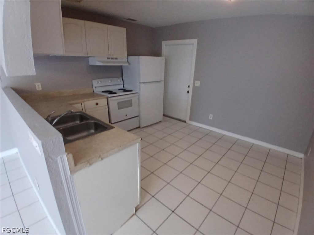 3516 Dora Street Fort Myers FL 33916 2026012266 image4