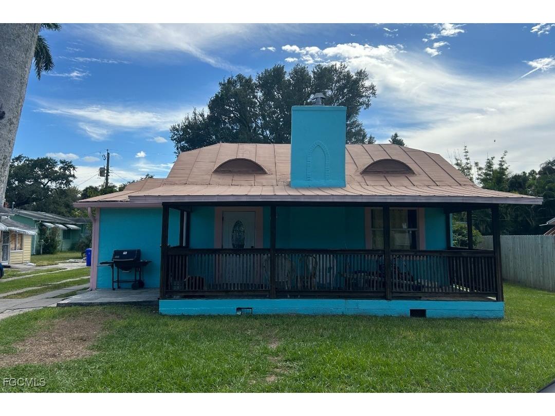3516 E Riverside Drive Fort Myers FL 33916 2025022978 image1