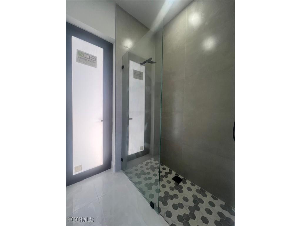 3516 NW 9th Terrace Cape Coral FL 33993 2025022561 image24