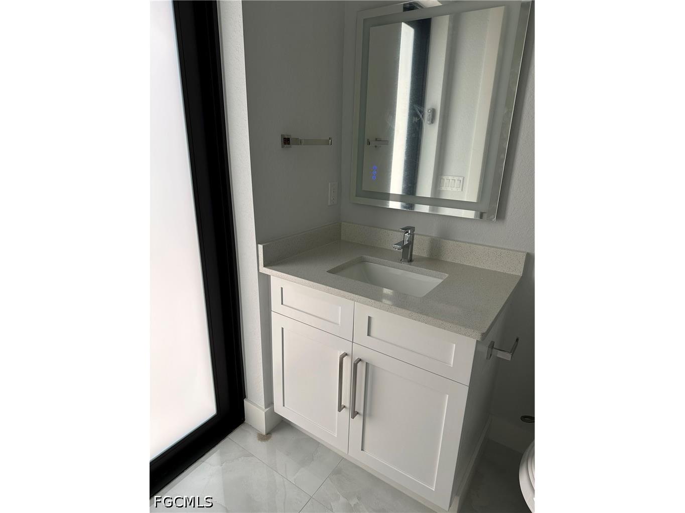 3516 SW 3rd Street Cape Coral FL 33991 2026015292 image9