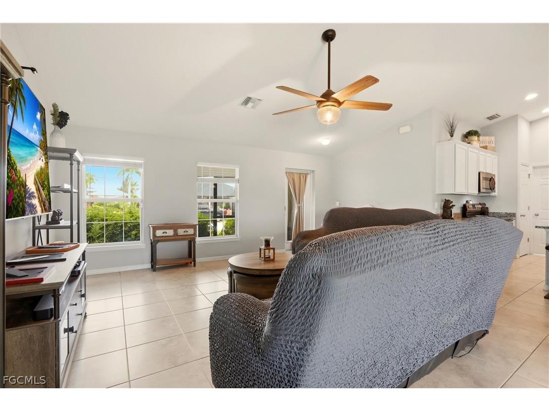 3516 SW 8th Place Cape Coral FL 33914 2026011586 image11