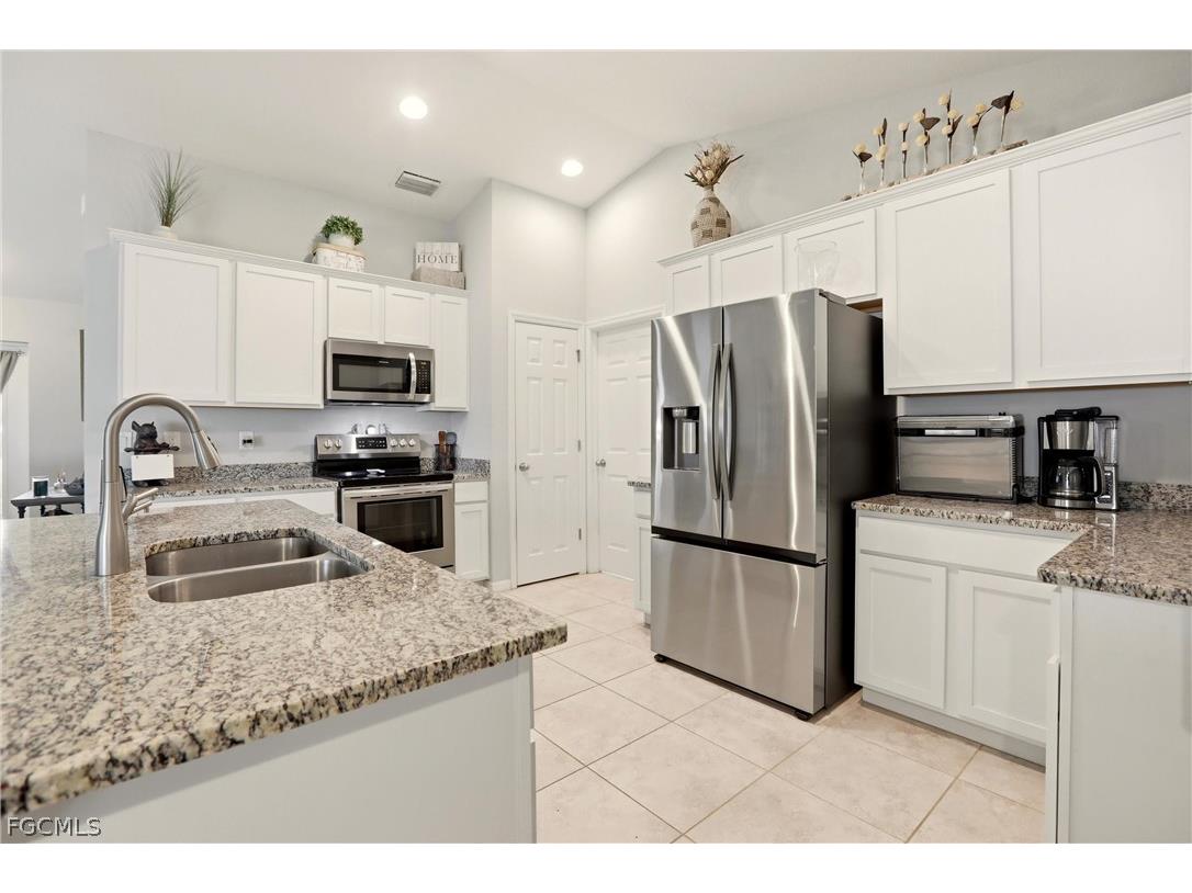 3516 SW 8th Place Cape Coral FL 33914 2026011586 image15