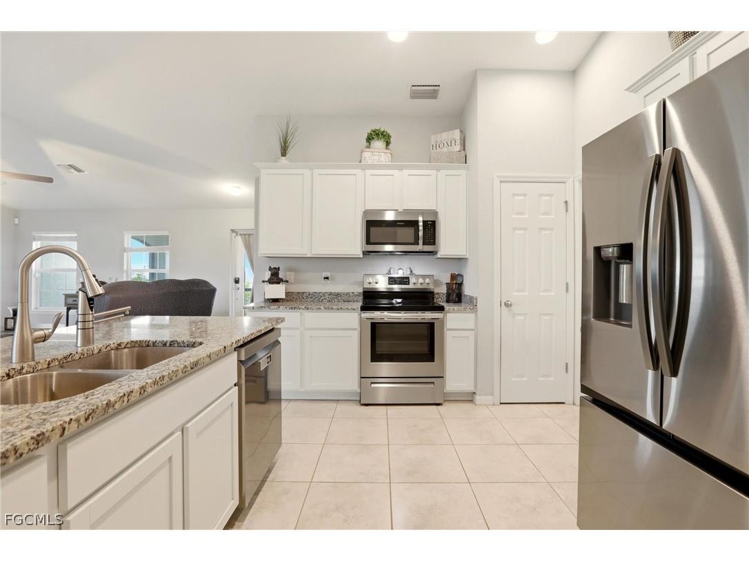 3516 SW 8th Place Cape Coral FL 33914 2026011586 image18