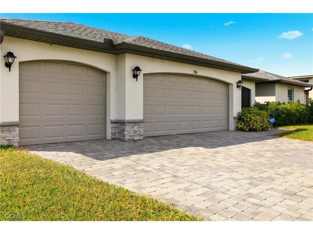 3516 SW 8th Place Cape Coral FL 33914 2026011586 image6