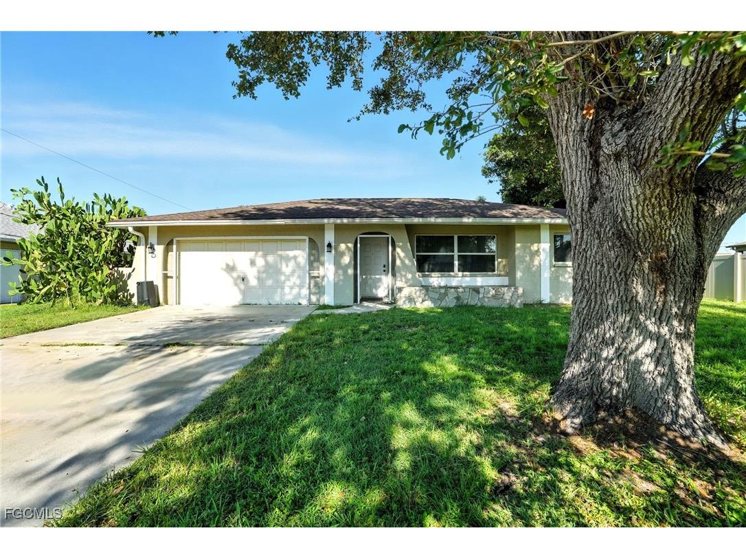 3516 SW Santa Barbara Place Cape Coral FL 33914 2025006277 image1