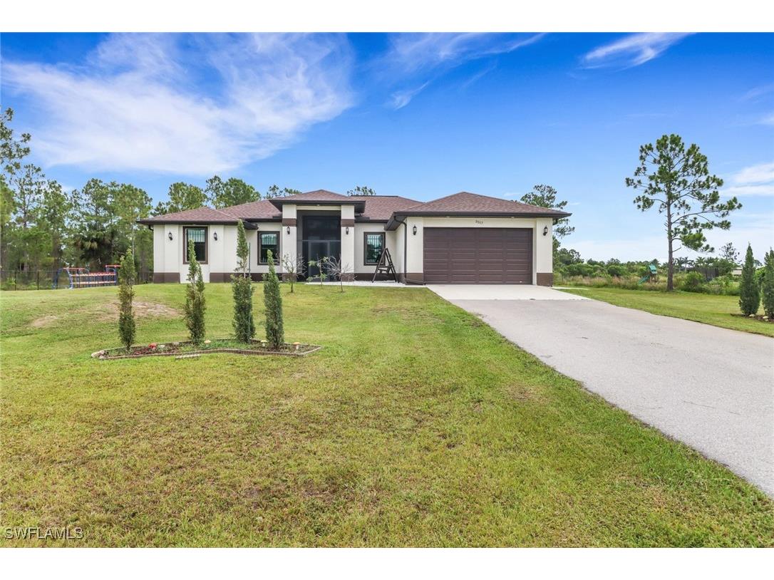 3517 50th Avenue NE Naples FL 34120 225060644 image1