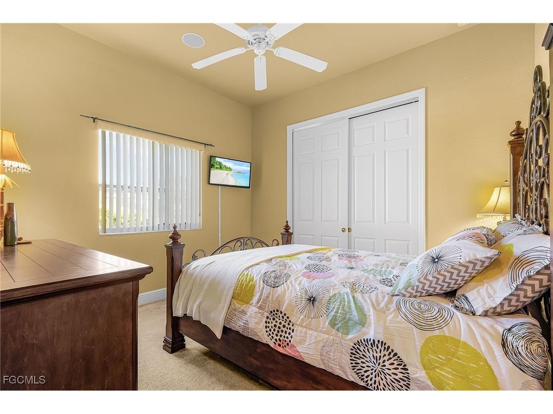 3517 SE 18th Avenue Cape Coral FL 33904 2025023396 image17