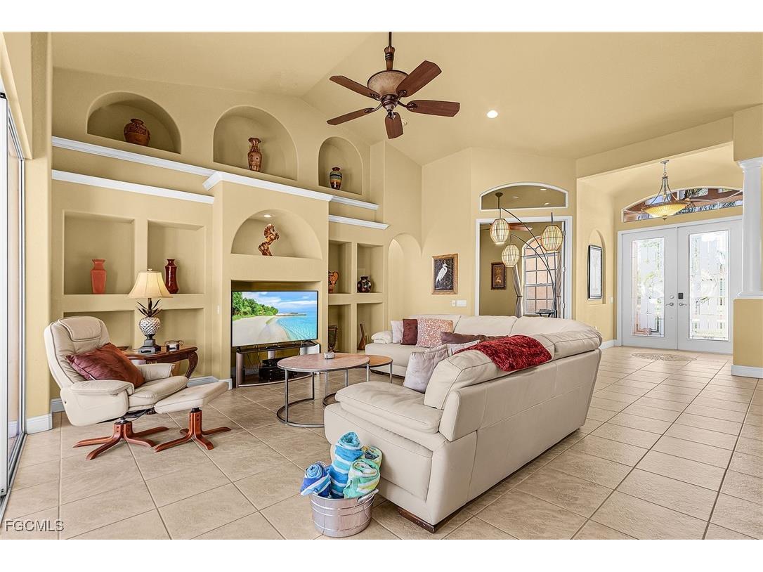 3517 SE 18th Avenue Cape Coral FL 33904 2025023396 image6