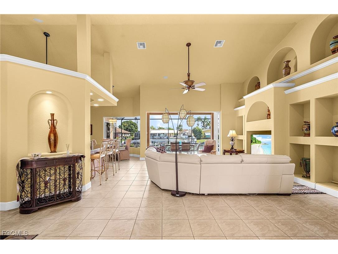 3517 SE 18th Avenue Cape Coral FL 33904 2025023396 image7