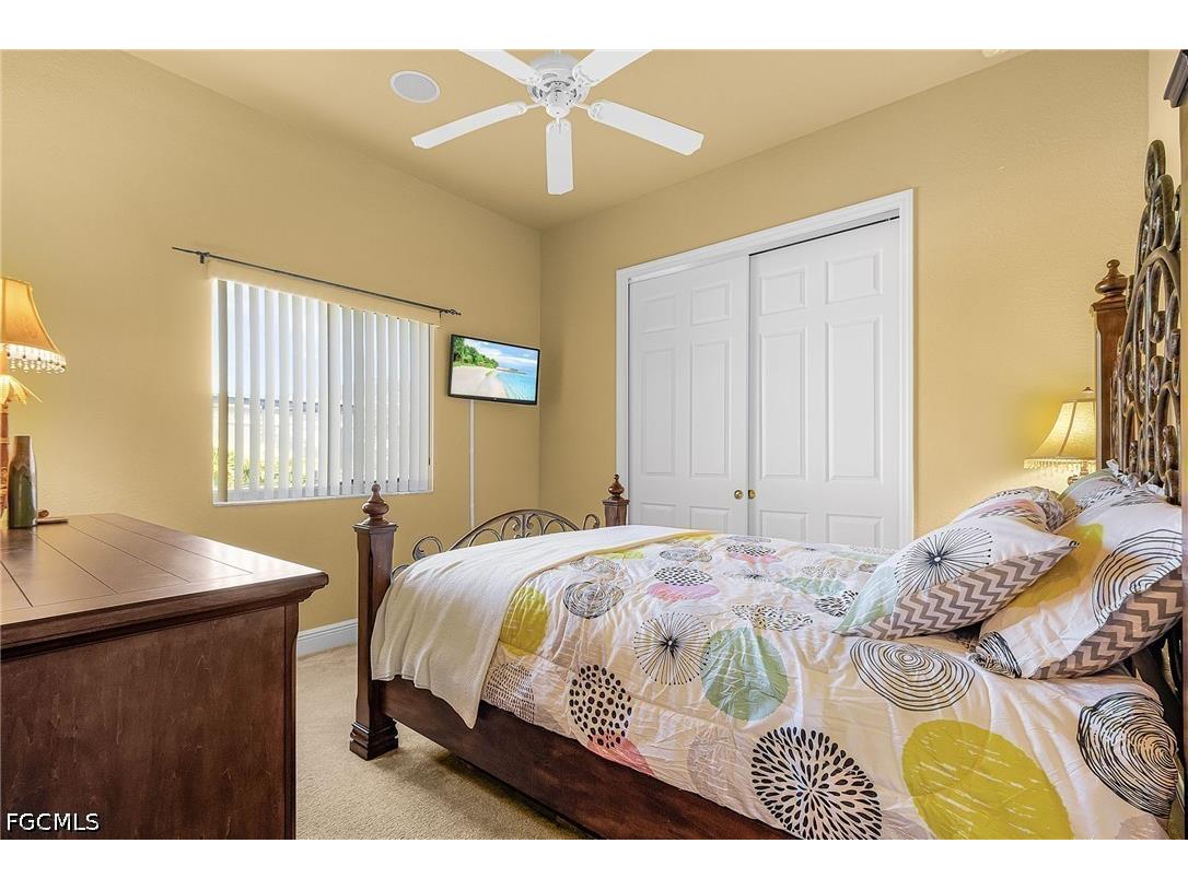 3517 SE 18th Avenue Cape Coral FL 33904 2026027673 image17