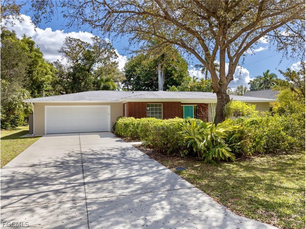3517 Stuart Court Fort Myers FL 33901 2026011307 image1