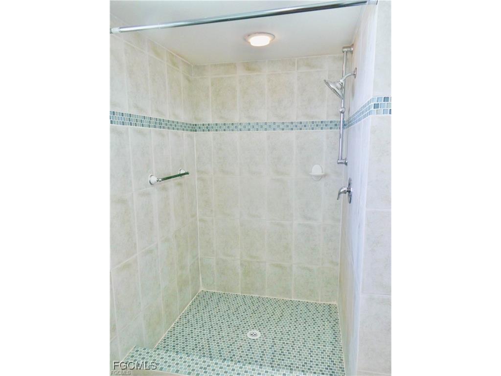 3518 Pelican Boulevard Cape Coral FL 33914 2025015870 image19