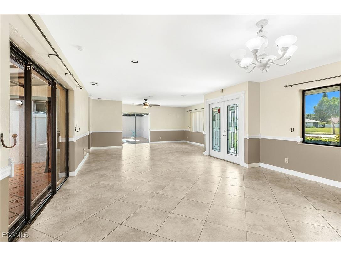 3518 Pelican Boulevard Cape Coral FL 33914 2025015870 image5