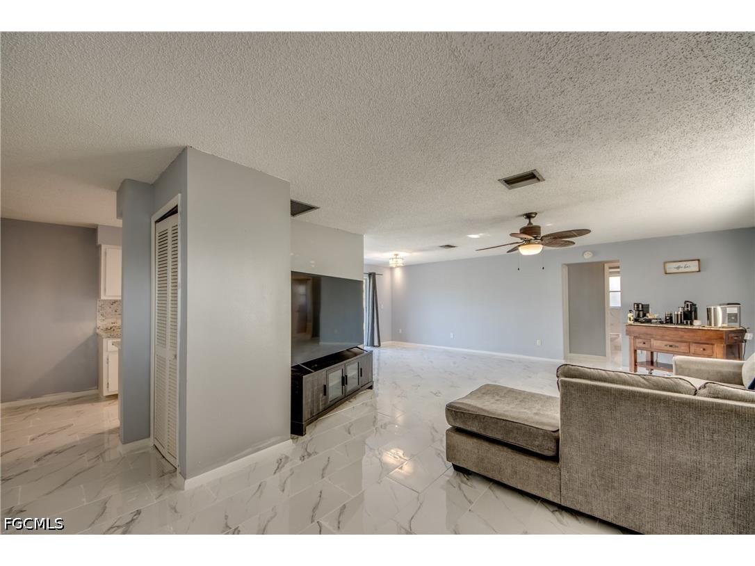 3518 SE 8th Place Cape Coral FL 33904 2026022672 image4