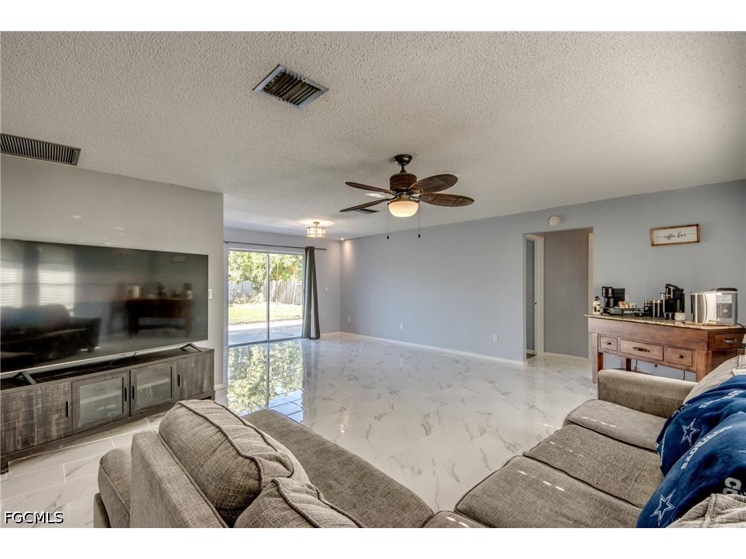 3518 SE 8th Place Cape Coral FL 33904 2026022672 image6
