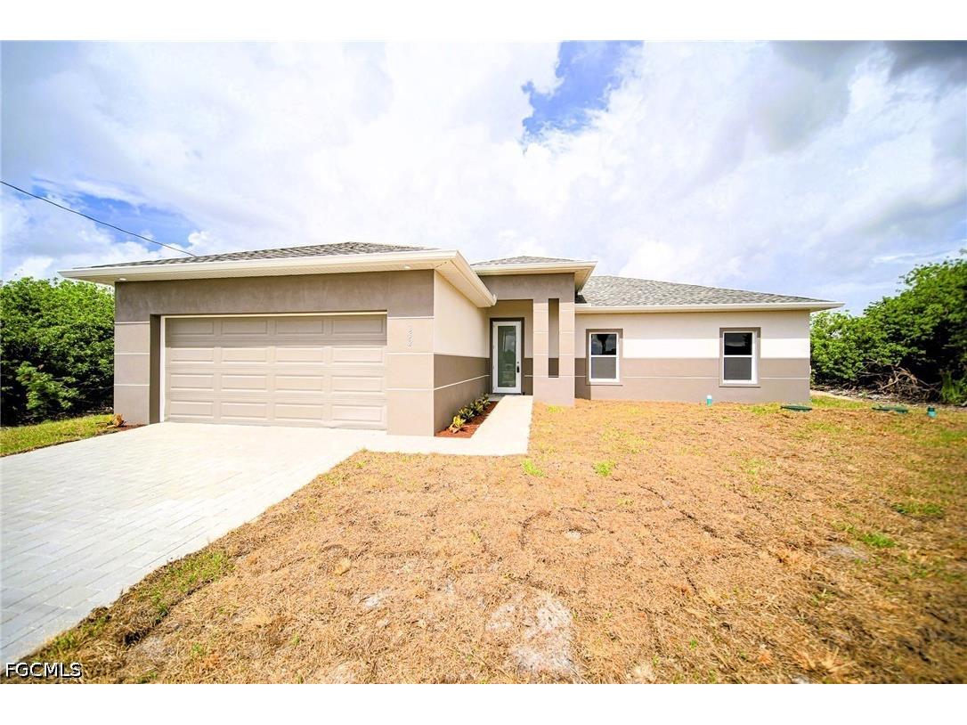 352 Labree Avenue S Lehigh Acres FL 33974 2026027203 image1