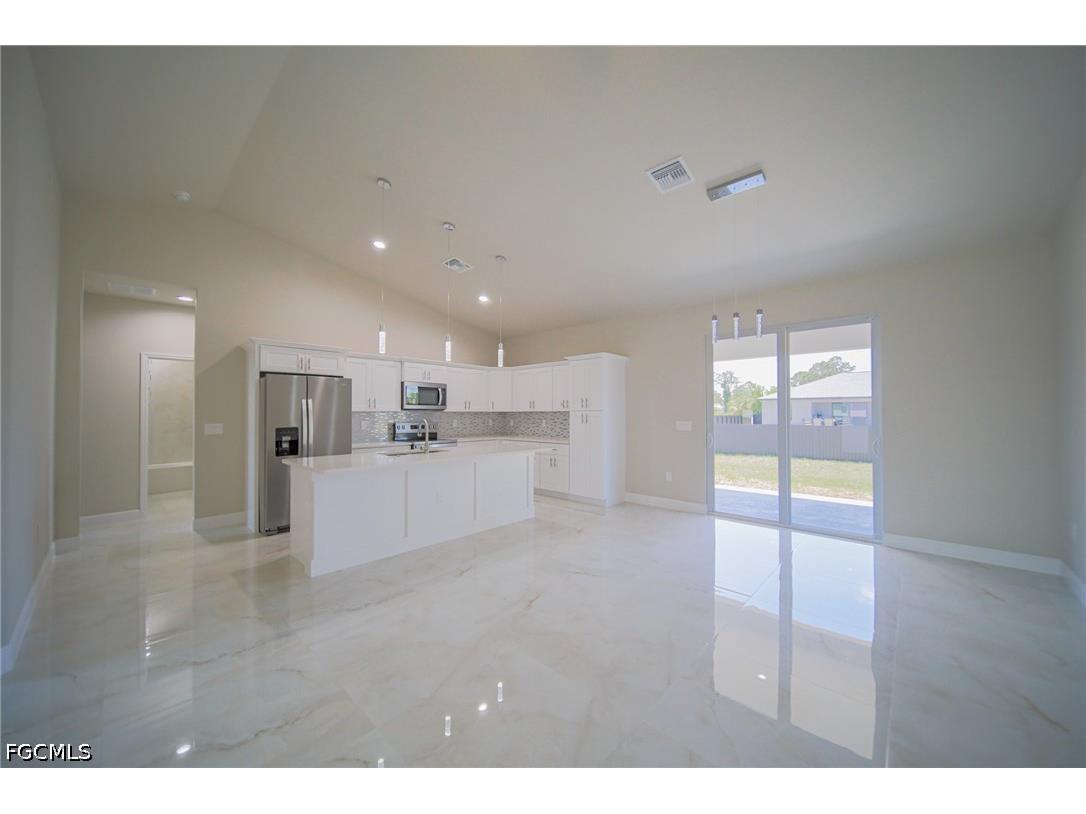 352 Labree Avenue S Lehigh Acres FL 33974 2026027203 image6