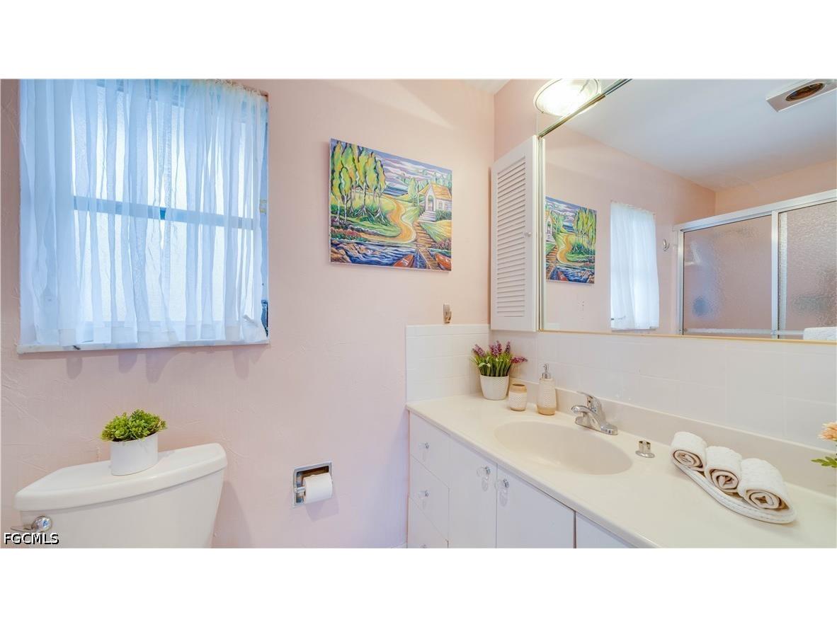3520 SE 3rd Place Cape Coral FL 33904 2026018538 image19